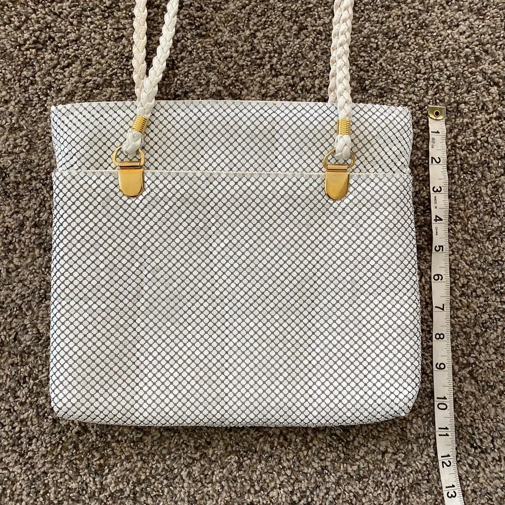 Vintage White Mesh Purse - Picture 5 of 8